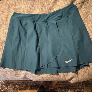 Nike athletic skort/tennis skirt size XL